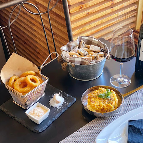 Av. João das Regras 86, 3040-256 Coimbra