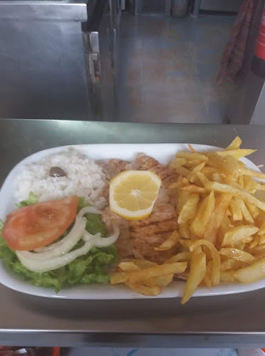 Cafe Snack-Bar Mira Tejo - Gastronomia e hotelaria