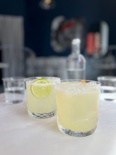 Oyster & Margarita - Gastronomia e hotelaria