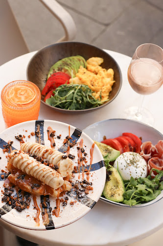 Opinii despre Mercador Café & Brunch în Porto - Gastronomia e hotelaria