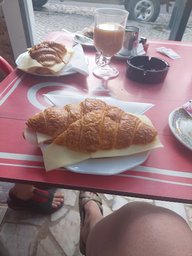 Opinii despre Casa Portuguesa în Albufeira - Gastronomia e hotelaria