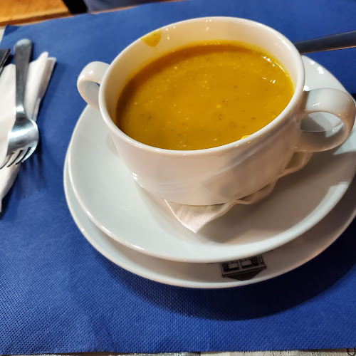 Opinii despre Casa Havanesa în Figueira da Foz - Gastronomia e hotelaria