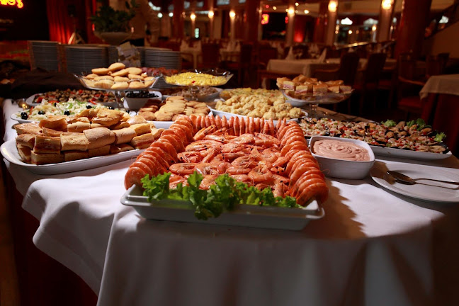 R. Padre Avis de Brito 189, 4760-234