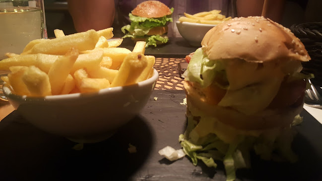 R. de António Cardoso 301, 4150-082 Porto