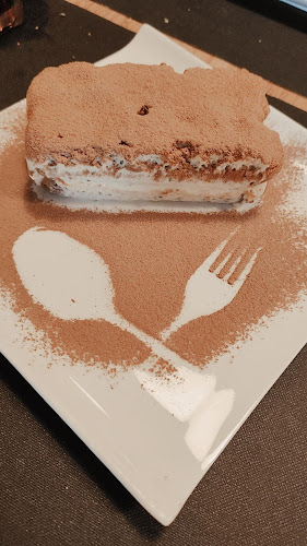 Famiglia Lamana Pizzeria - Gastronomia e hotelaria