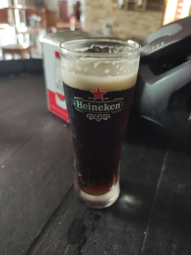 Opinii despre Retiro do Cardal (café/bar/jogos) în Moita do Norte - Gastronomia e hotelaria