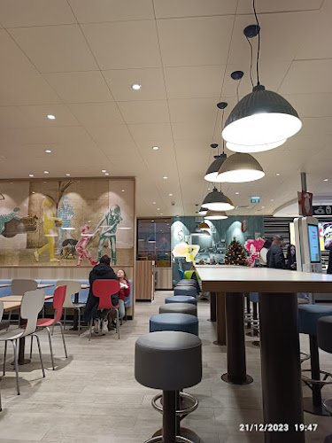 Opinii despre McDonald's - Gaia Fojo în Vila Nova de Gaia - Gastronomia e hotelaria