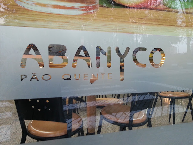 Abanyco Pão Quente