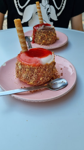 Comentarii opinii despre La Fabbrica - Antiga fábrica de gelados da Avenida de Berna