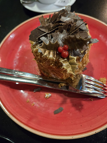 A Confeitaria [na.avenida] - Funchal