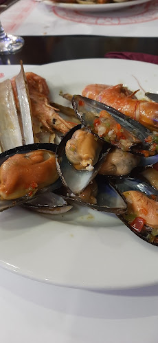 Restaurante Golden Wok - Gastronomia e hotelaria