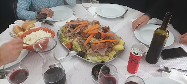 Opinii despre Churrasqueira Restaurante Bom Retiro în Valbom - Gastronomia e hotelaria