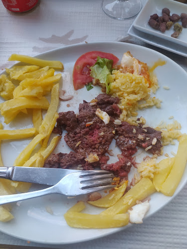 Opinii despre Cafe Snack Bar Bonanza în Póvoa de Varzim - Gastronomia e hotelaria