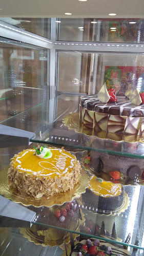 Comentarii opinii despre Pão Quentinho