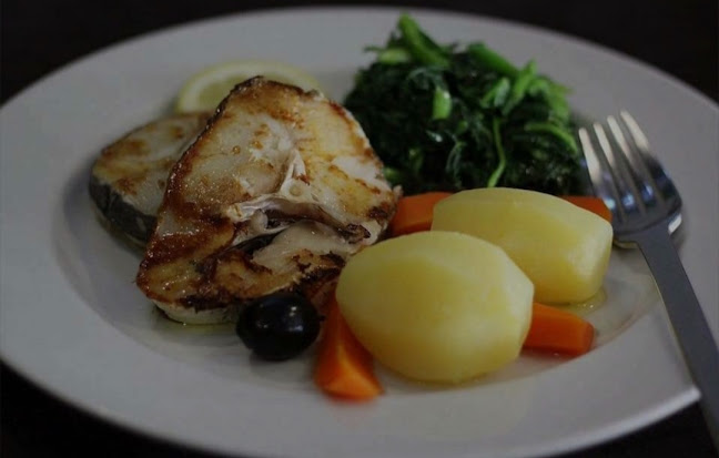 Av. da Perlonga 127, Burgães