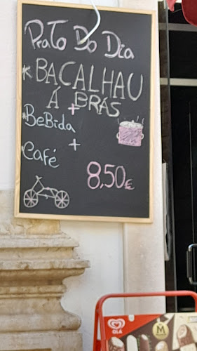 Opinii despre Café - Bistrô Lá Bicyclette în Olhão - Gastronomia e hotelaria