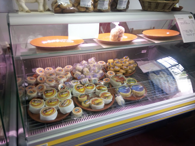 Comments and reviews of Mercado de Vila Nova de Milfontes