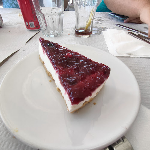 O Golfinho Restaurante Bar - Gastronomia e hotelaria