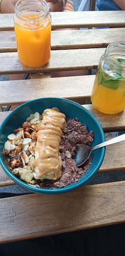 Comentarii opinii despre Fauna & Flora