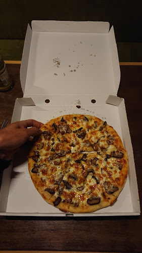 Pizza Ouressa Open Times