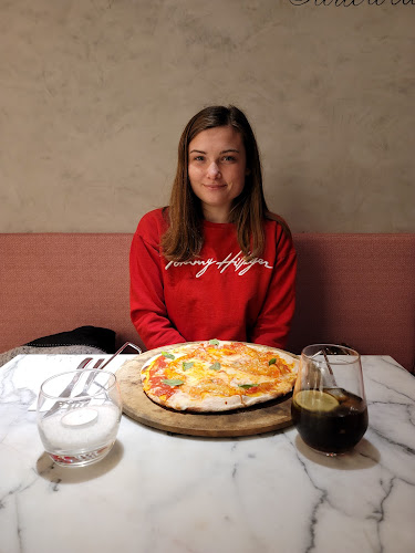 Pizza na Lenha Lisboa (Bengal Tandoori) - Gastronomia e hotelaria