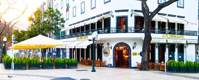 Golden Gate Grand Café - Gastronomia e hotelaria