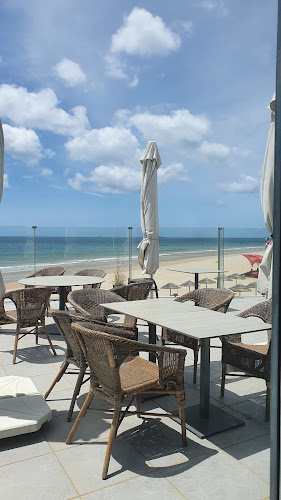 Avenida Marginal, Praia de Carcavelos, 2775-604 Lisboa