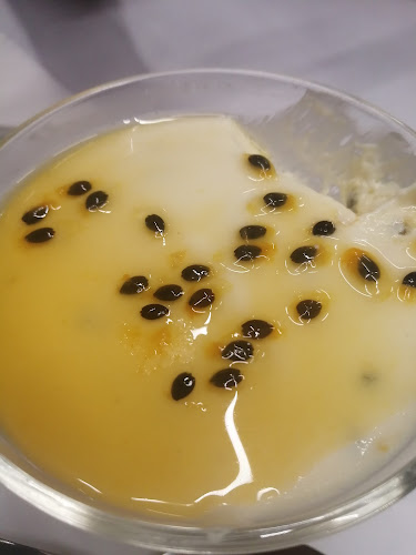 Opinii despre Cantinho dos Amigos în Funchal - Gastronomia e hotelaria