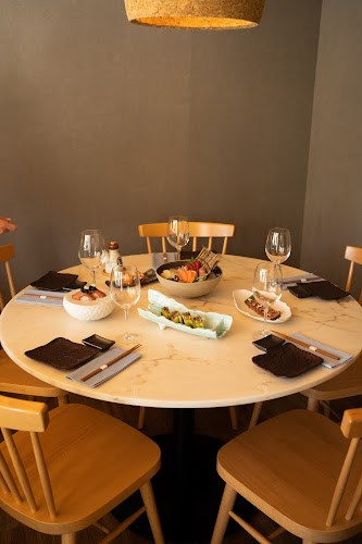 Restaurante Yevgen Sushi - Gastronomia e hotelaria