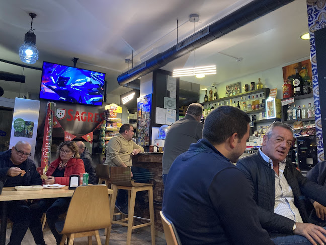 Vespa's Beer - Cervejaria Luís - Gastronomia e hotelaria