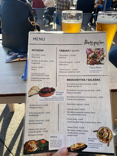 Botequim Nostalgic Open Times