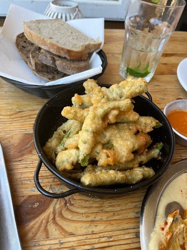 Opinii despre Damas în Lisboa - Gastronomia e hotelaria