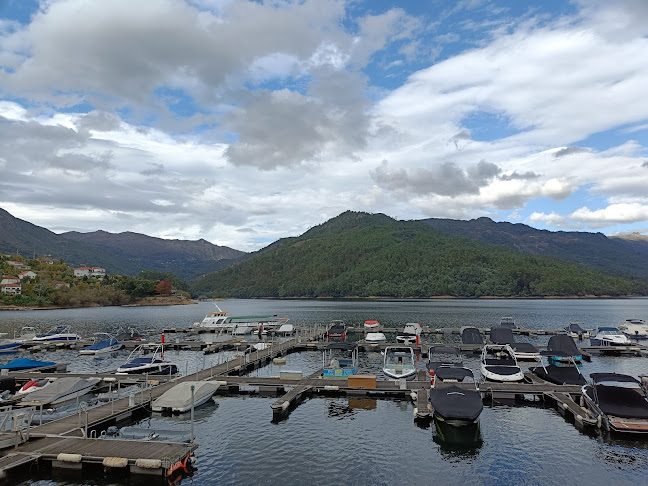 Marina Bar - Rio Caldo
