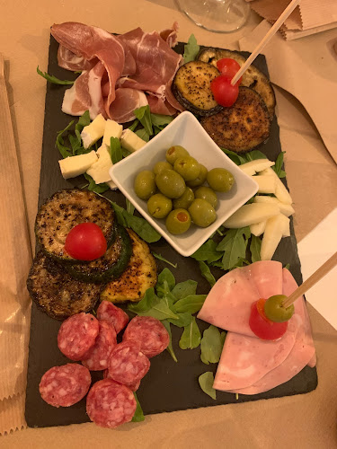 São Pedro Fusion Restaurant cozinha portuguesa e brasileira Pinseria Romana - Gastronomia e hotelaria