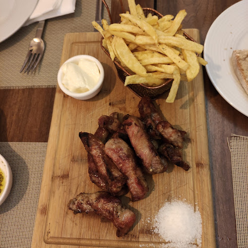 R. de Olivença 77, 6200-080 Covilhã