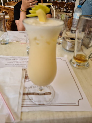 Golden Gate Grand Café - Gastronomia e hotelaria