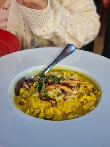 Impar Flores - Gastronomia e hotelaria