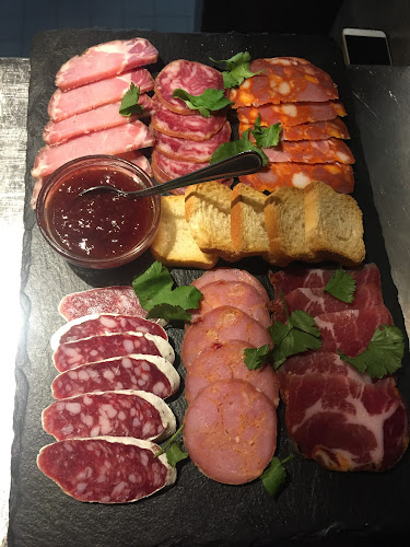 11 Tapas - Restaurante & Cocktail, WineBar - Lisboa