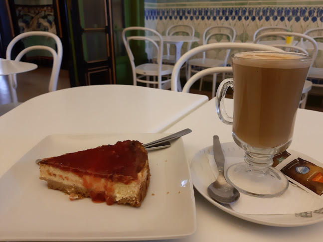 Casa de Chá Arte Nova - Gastronomia e hotelaria