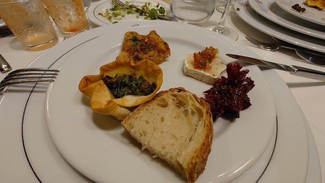 Casas do Bragal - Gastronomia e hotelaria