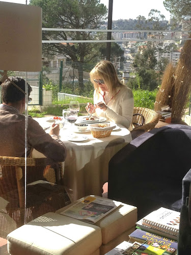 Casas do Bragal - Gastronomia e hotelaria