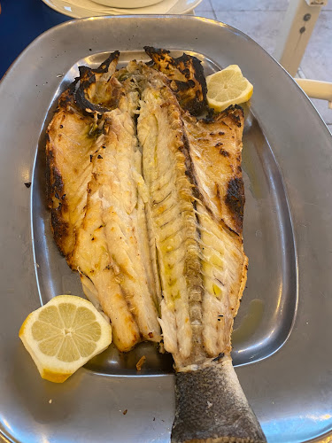 Baía do Peixe - Praça do Comércio - Lisboa