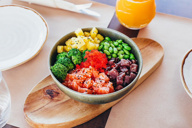 Av. 5 de Outubro, 8700-000 Olhão