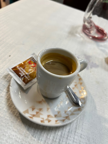 R. Pedro de Santarém 93 95, 2000-223 Santarém