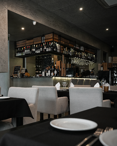 FAMA by Luís Lavrador