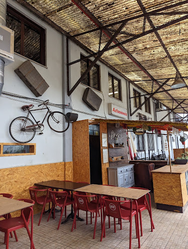 Estrada de, R. de St. Estevão, 3515-146 Viseu