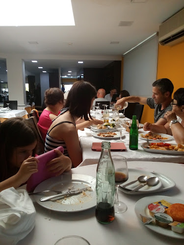 Opinii despre Cristina în Oliveira do Hospital - Gastronomia e hotelaria