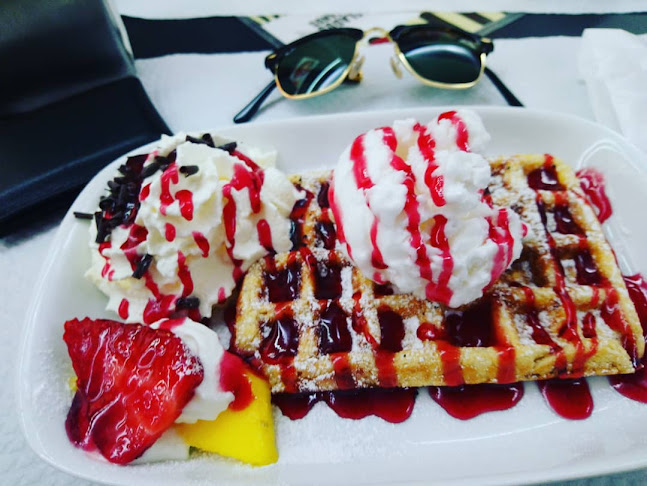 R. dos Pescadores n 15, 2825-345 Costa da Caparica