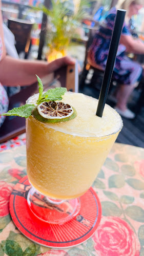 Los Puros Cuban Bar - Alvor