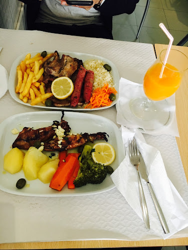 Comments and reviews of Snack-bar Pastelaria Coelho